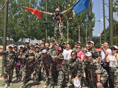 黑龍江機(jī)場集團(tuán)工會舉辦班組長培訓(xùn)班并開展文化藝術(shù)交流活動